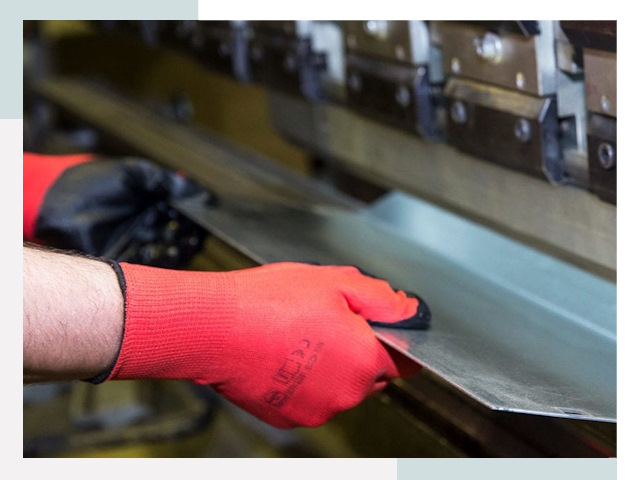 Гибка металла в Кузнецк от 625 руб. - Надёжно и быстро